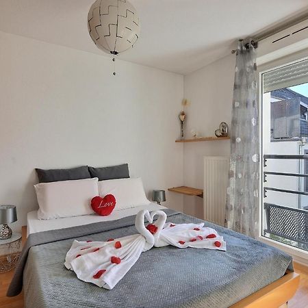 생루이 L'Appart' Frontiere-Suisse* Fibre*Chek-In*24/24 아파트 외부 사진